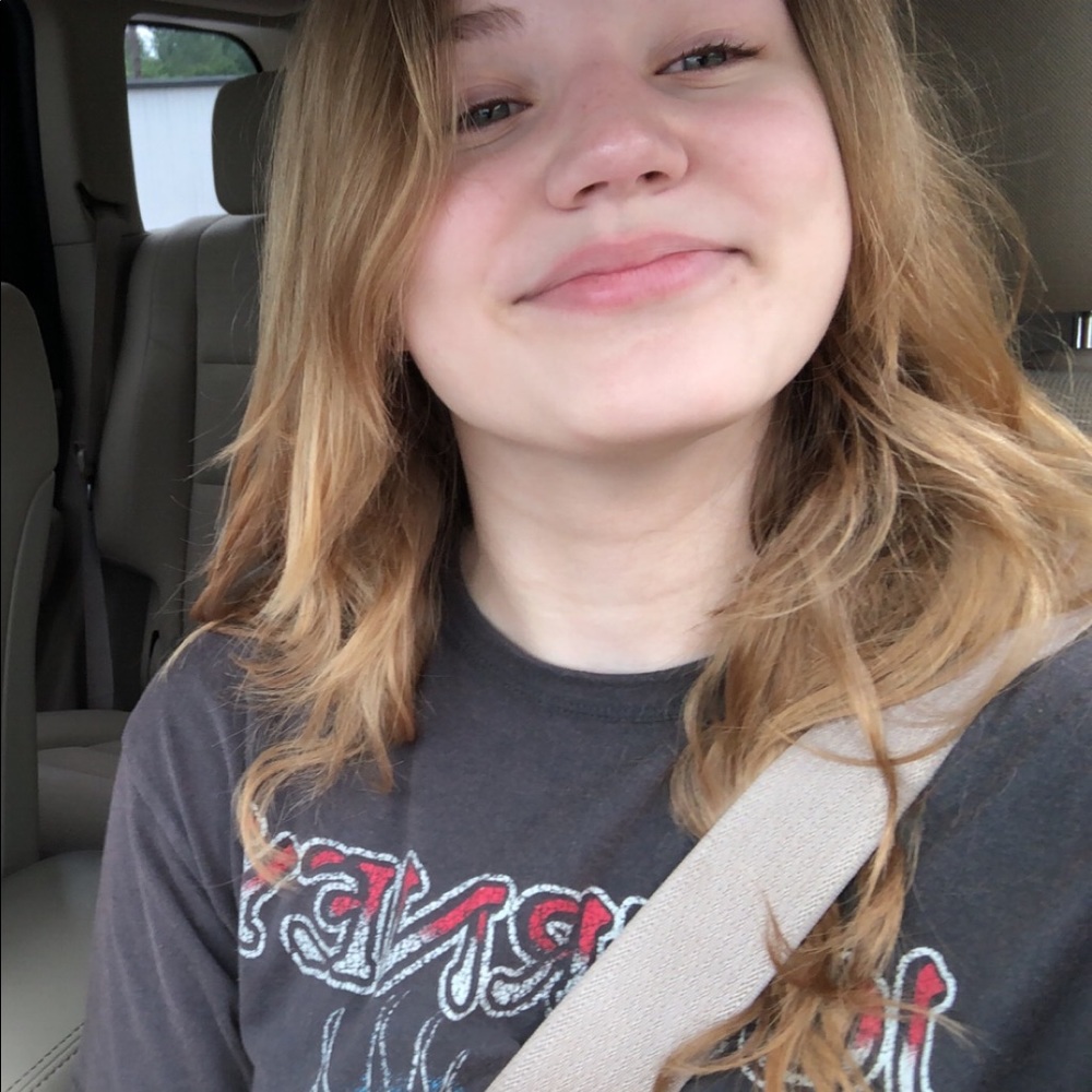 Meet your Posher, Amber